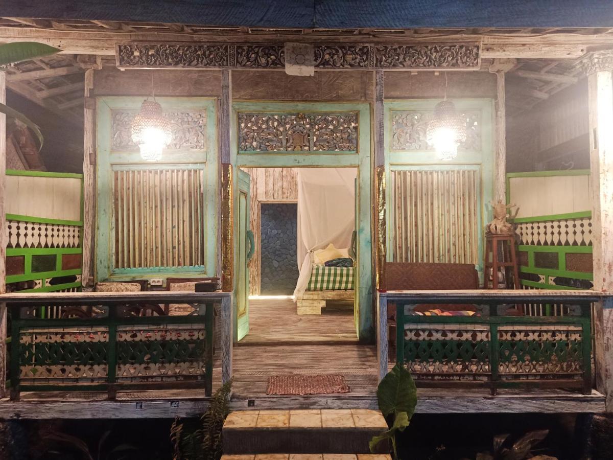 Santhiku Hotel & Spa ロヴィーナ エクステリア 写真