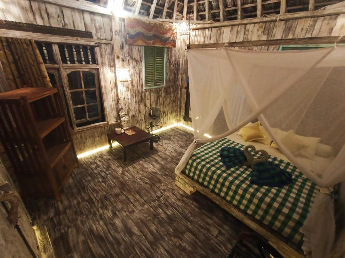 Santhiku Hotel & Spa ロヴィーナ エクステリア 写真