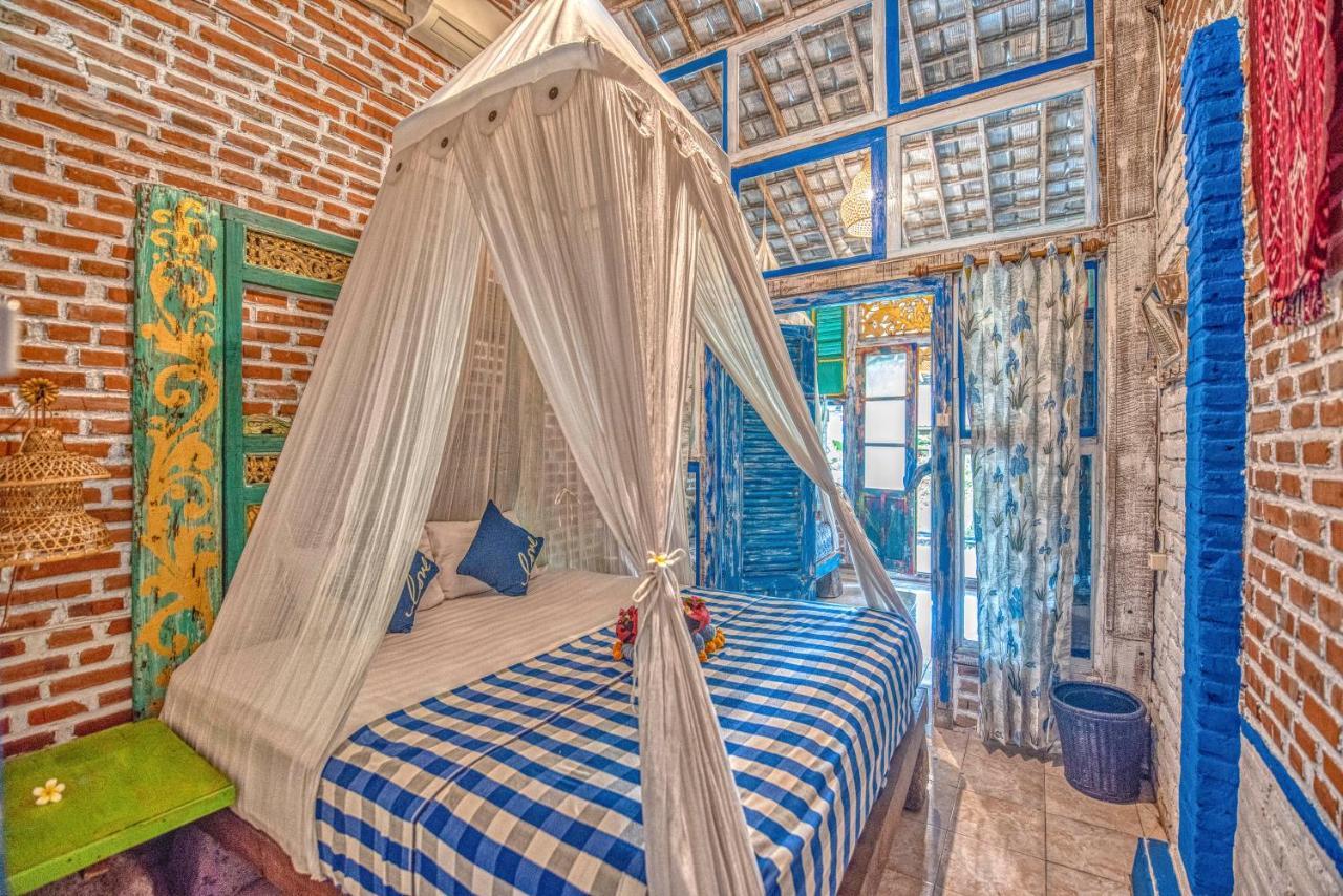 Santhiku Hotel & Spa ロヴィーナ エクステリア 写真