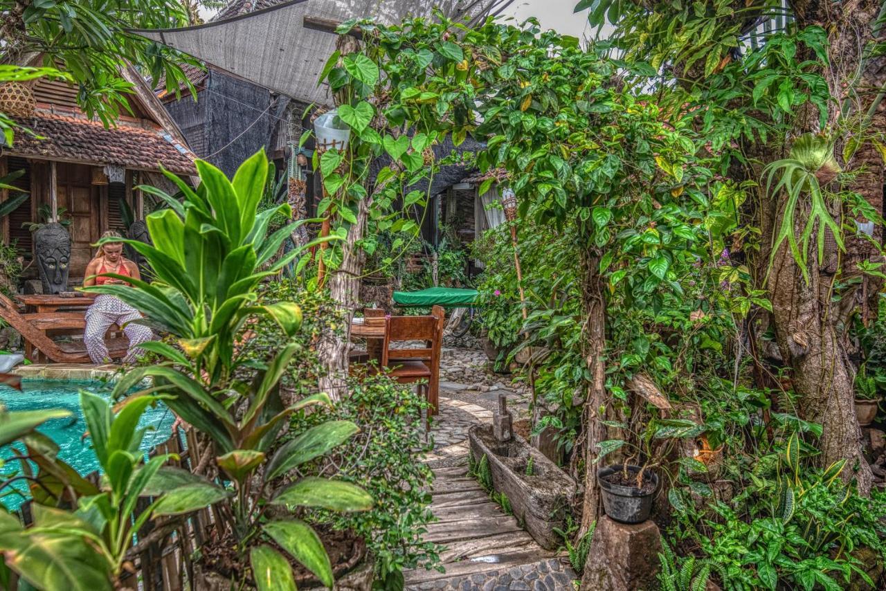 Santhiku Hotel & Spa ロヴィーナ エクステリア 写真