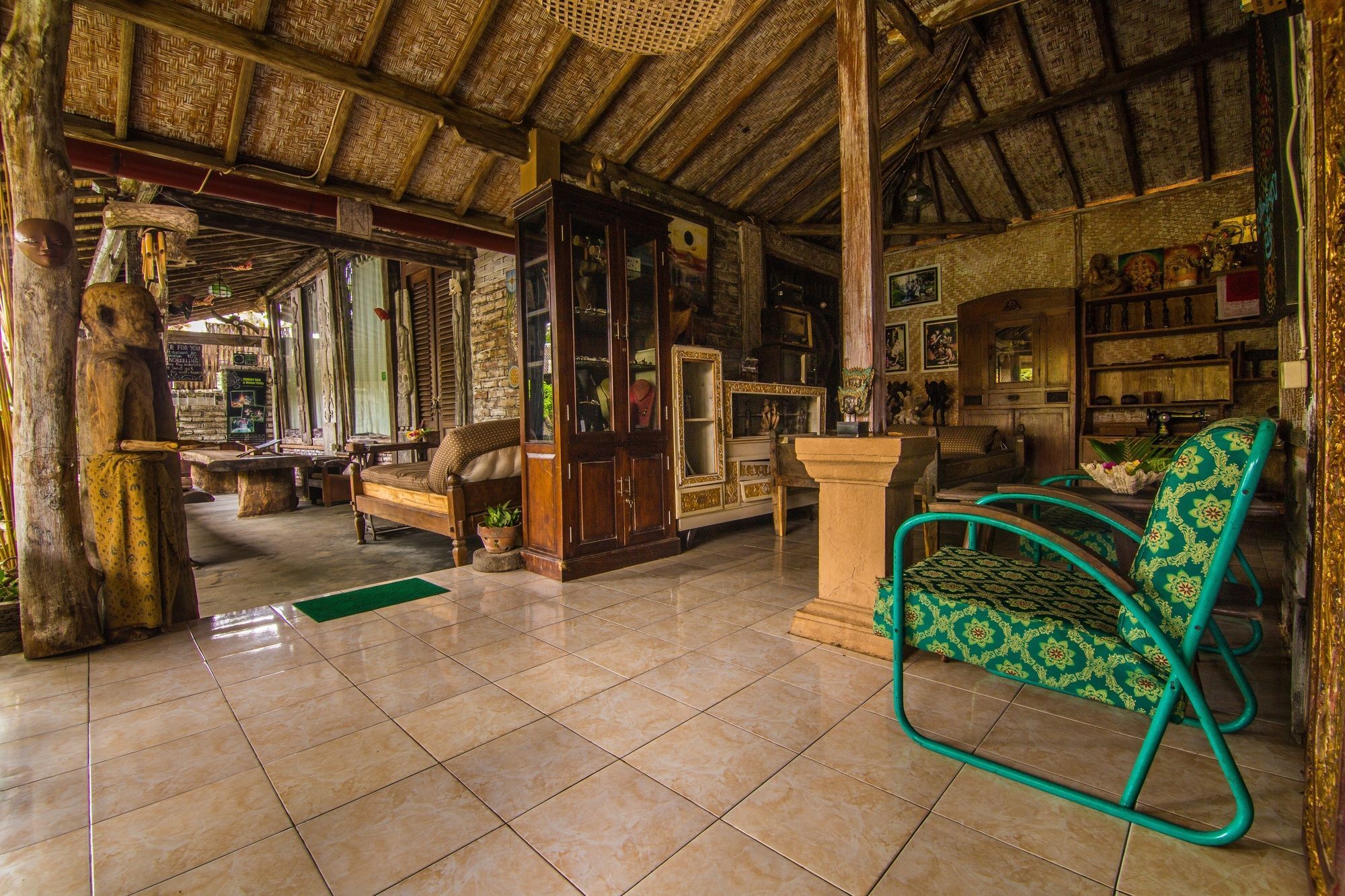 Santhiku Hotel & Spa ロヴィーナ エクステリア 写真