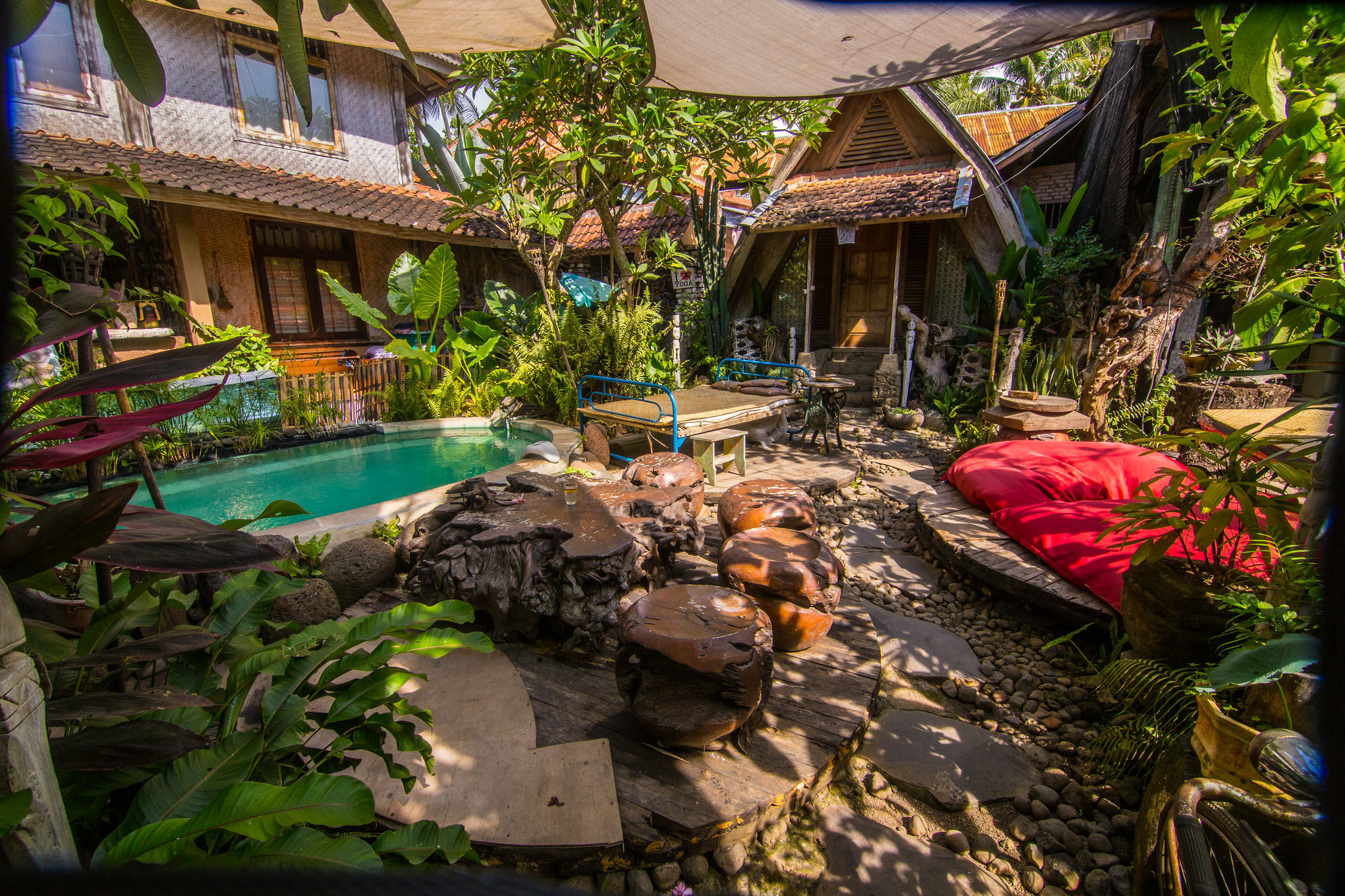 Santhiku Hotel & Spa ロヴィーナ エクステリア 写真
