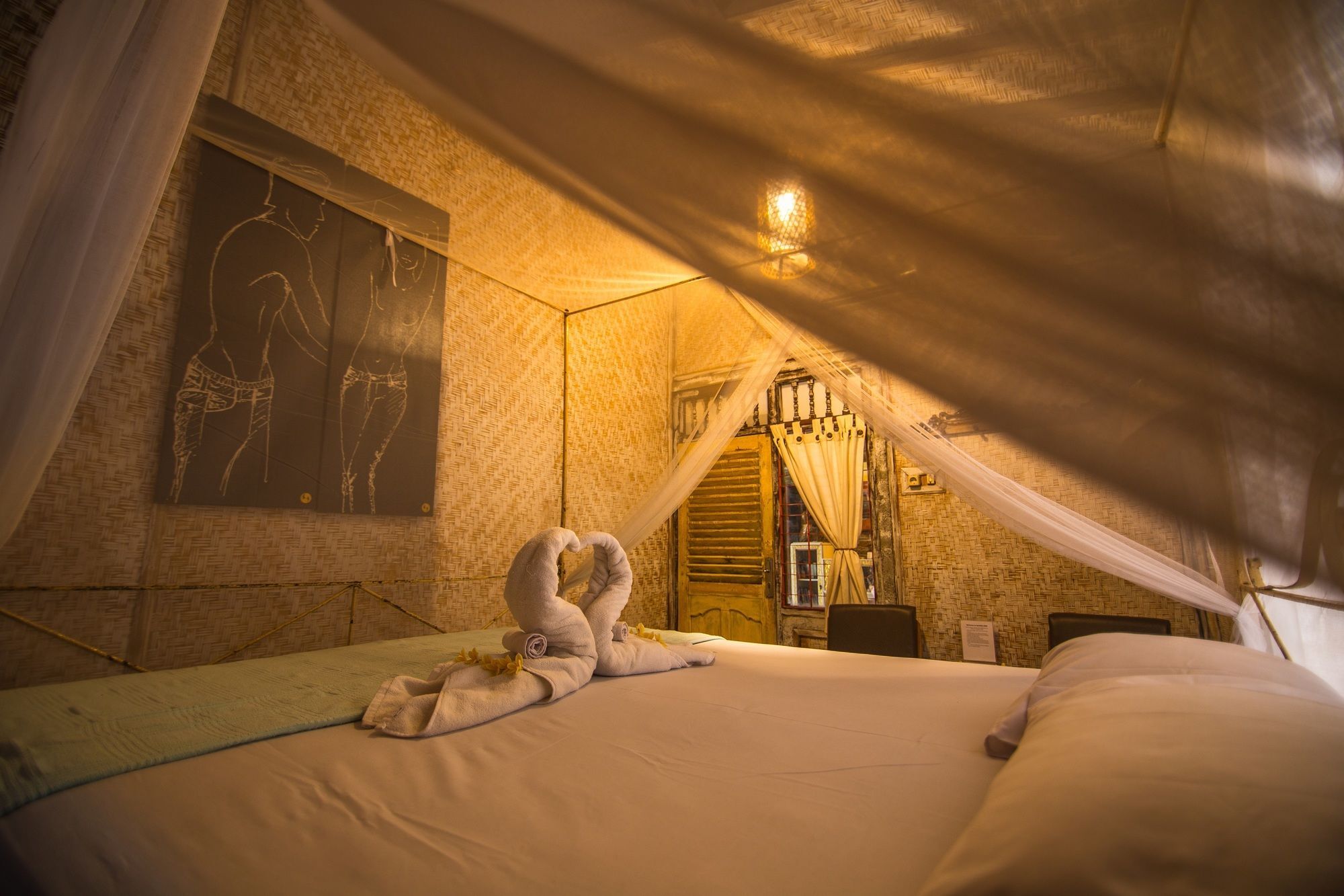Santhiku Hotel & Spa ロヴィーナ エクステリア 写真